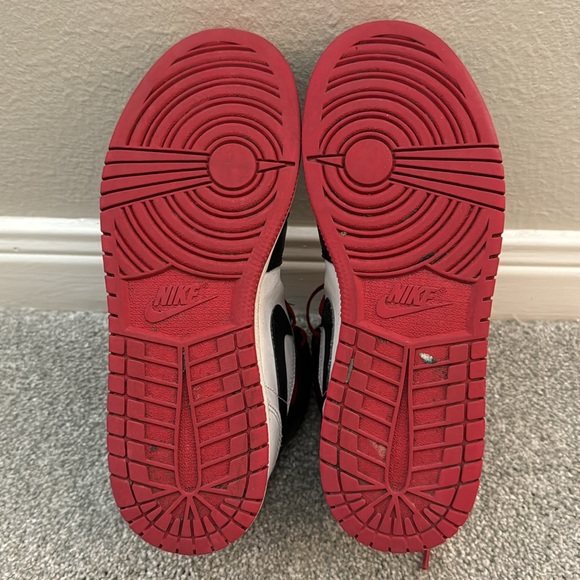 Air Jordans size- Youth 6 - Picture 8 of 9